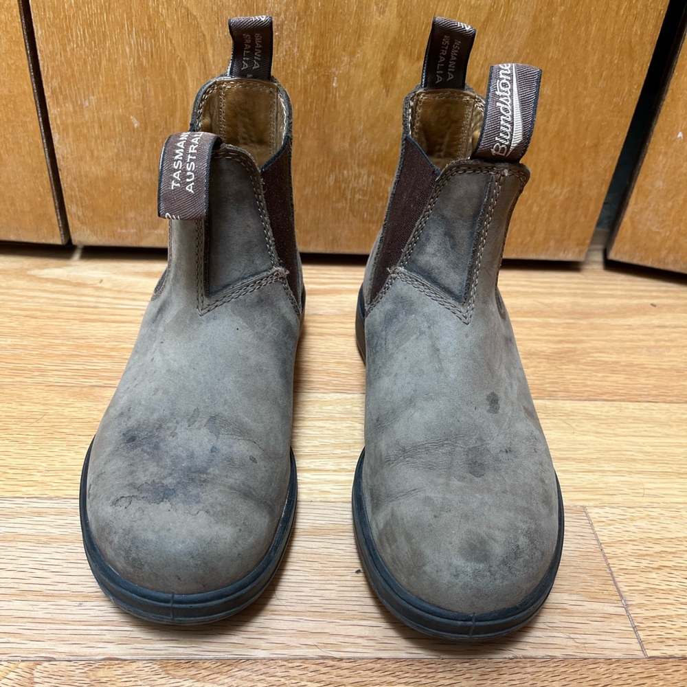 Women’s blundstone boots #585 Rustic Brown